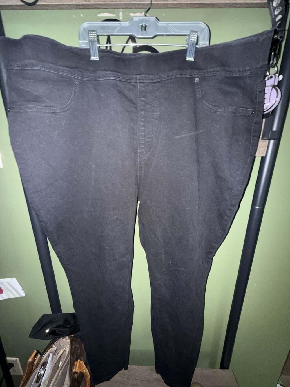 Terra & Sky Pull On Jegging Size 2X 20W-22W Black Denim Jeans